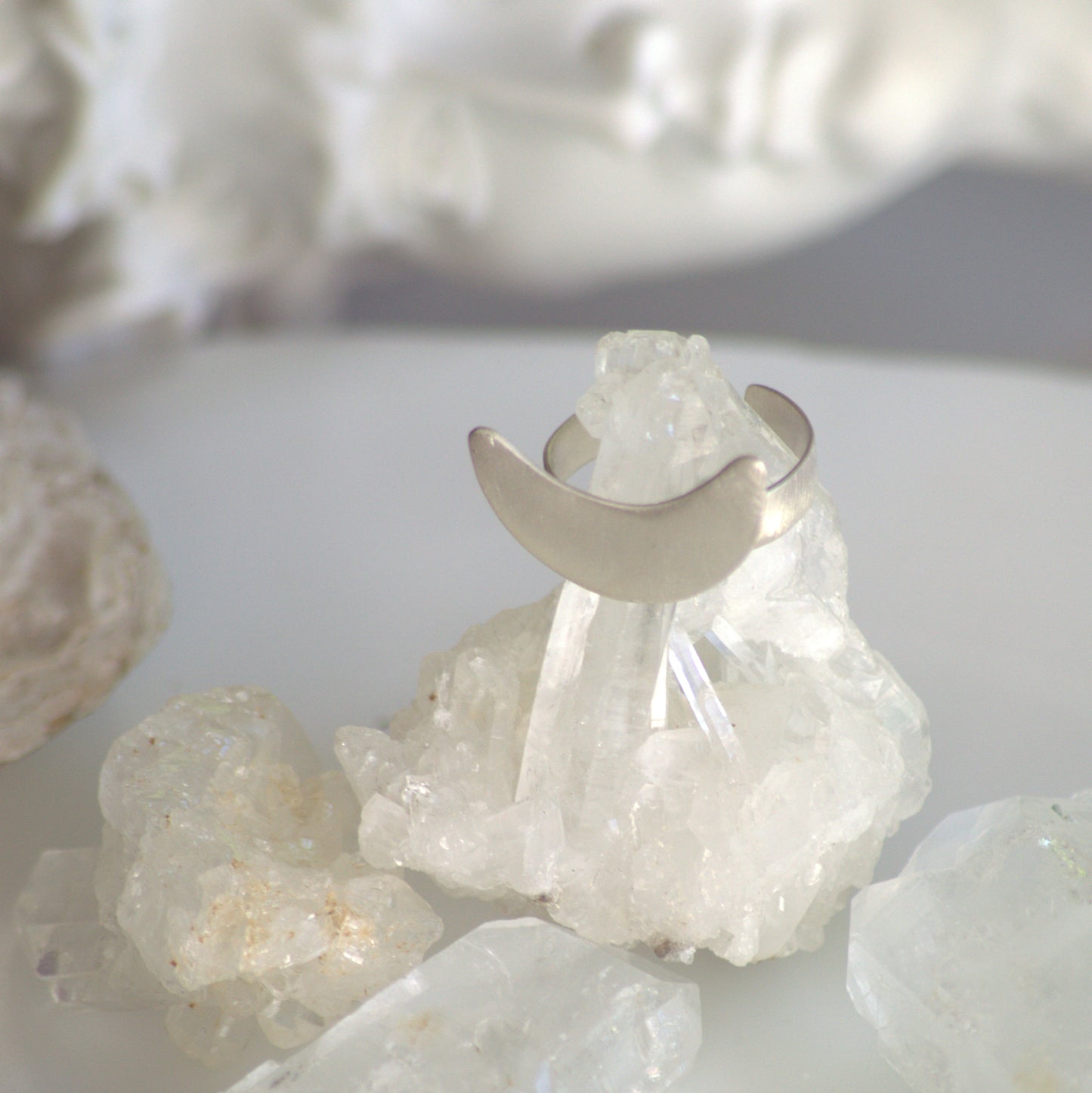 MAGIC SILVER LUNA RING