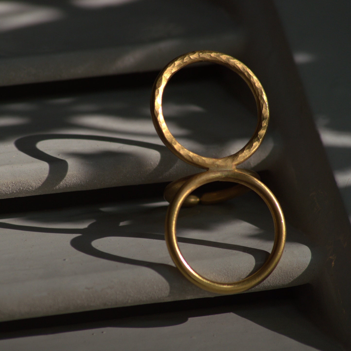 AFRODITE CIRCLES RING