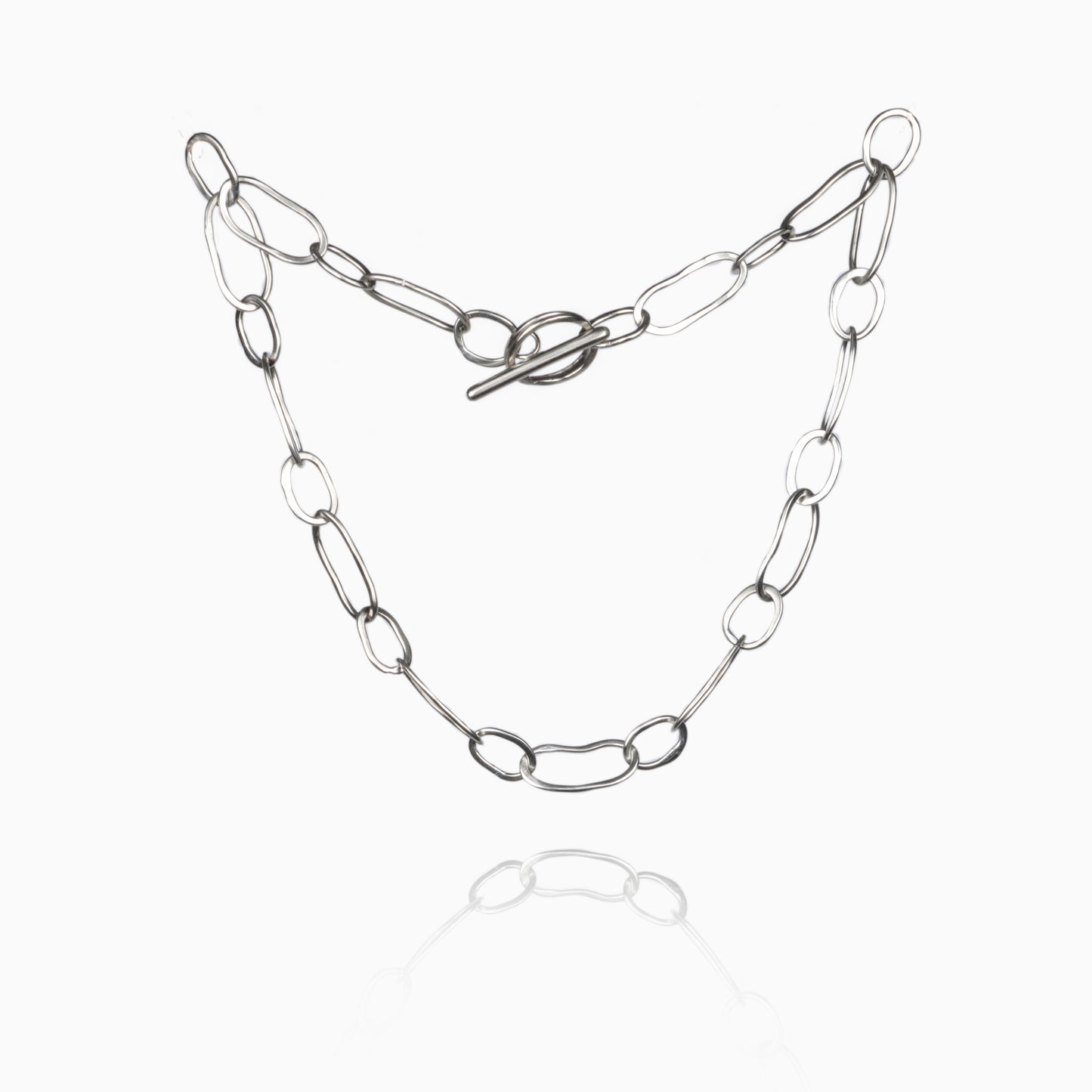 GAIA IS MAGNETIC CHAIN NECKLACE