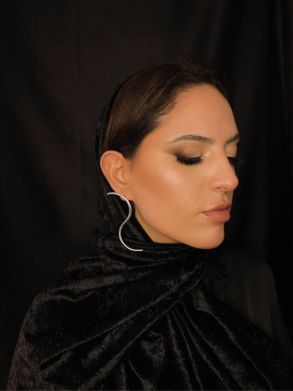 ICONIC HOSTESS EARRINGS Silver